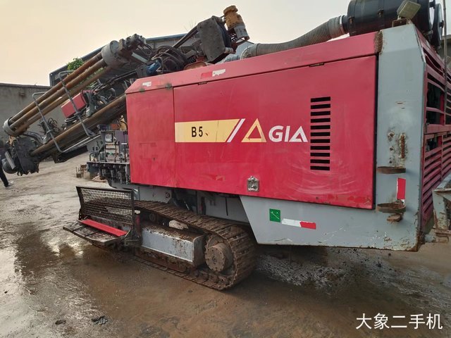 山特维克 DI550 潜孔钻机