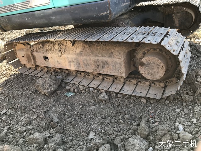 神钢 SK75-8 挖掘机