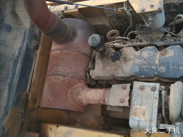 小松 PC240LC-8 挖掘机