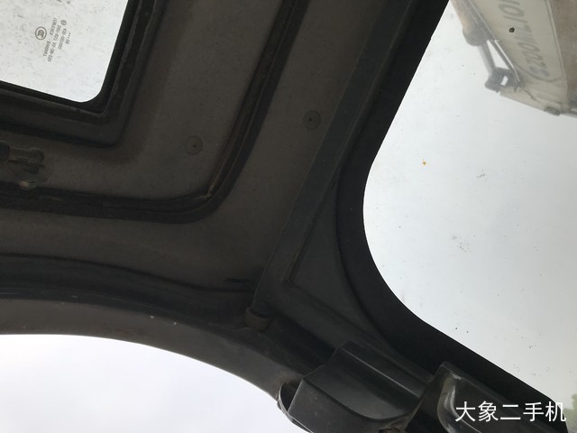 中联重科 ZE230E 挖掘机