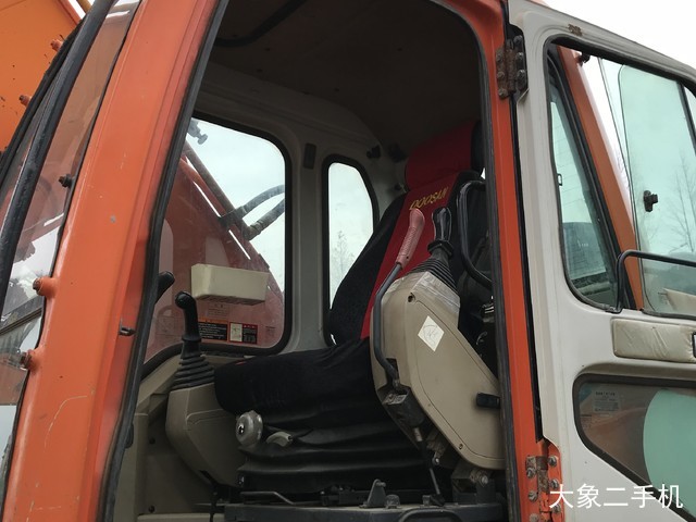 斗山 DH215-9E 挖掘机