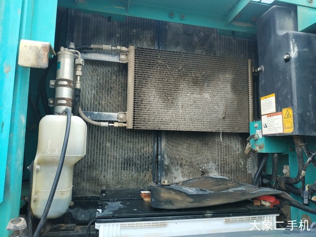 神钢 SK260LC-8 挖掘机