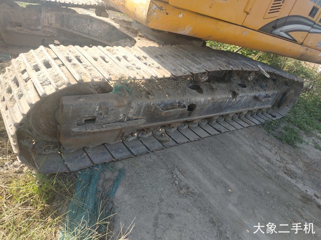 龙工 LG6235 挖掘机