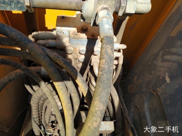 徐工 XE80 挖掘机