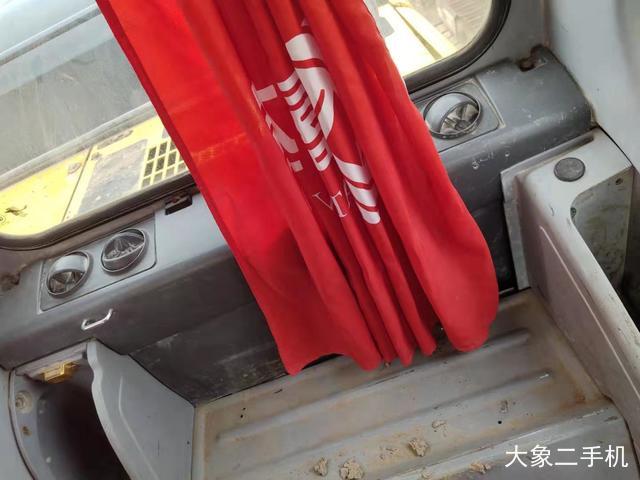 小松 PC270-7 挖掘机