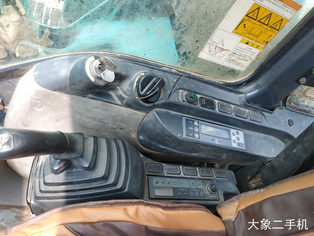 神钢 SK350LC-8 挖掘机