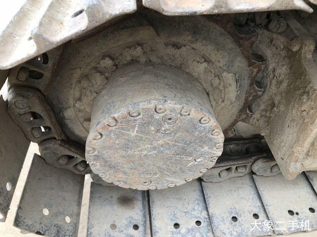 神钢 SK75-8 挖掘机