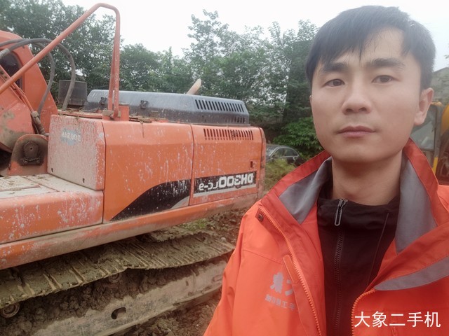 斗山 DH215-7 挖掘机