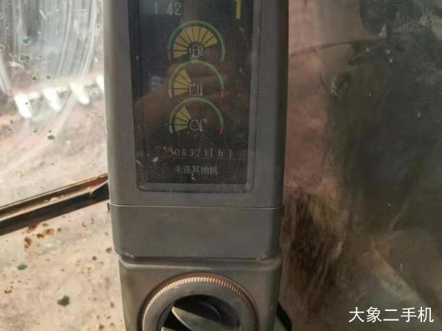 卡特彼勒 323DL 挖掘机