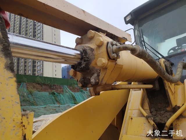 柳工 CLG856 装载机