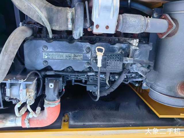 徐工 XE200D 挖掘机