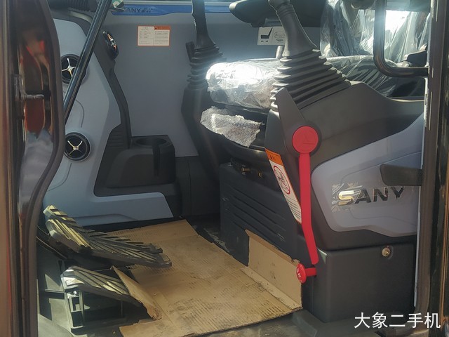 三一重工 SY55C 挖掘机