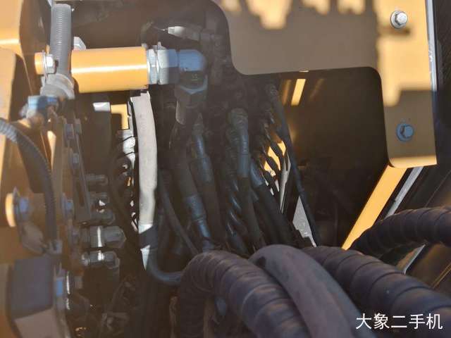 徐工 XE75G 挖掘机