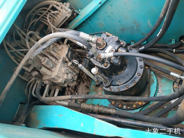 神钢 SK260LC-8 挖掘机