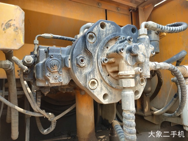 三一重工 SY285C 挖掘机