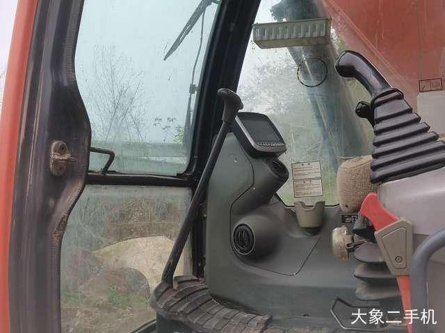 斗山 DX150LC-9C 挖掘机