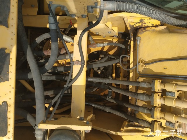 小松 PC200-8N1 挖掘机