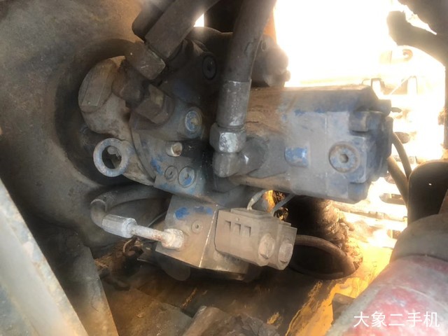 徐工 XE60 挖掘机