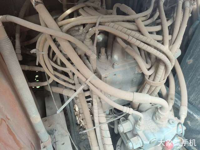 日立 ZX130-5A 挖掘机