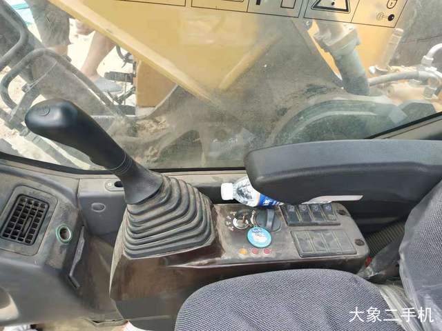 三一重工 SY245C-9 挖掘机