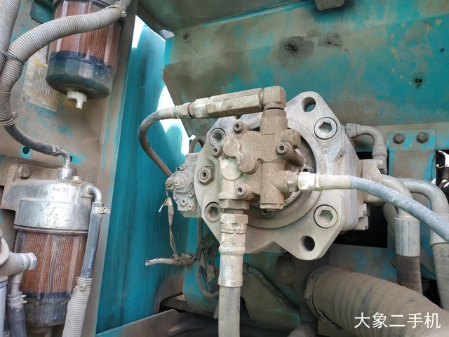 神钢 SK260LC-8 挖掘机