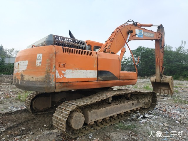 斗山 DH225LC-9 挖掘机