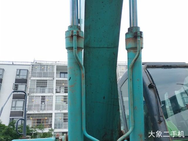 神钢 SK350LC-8 挖掘机