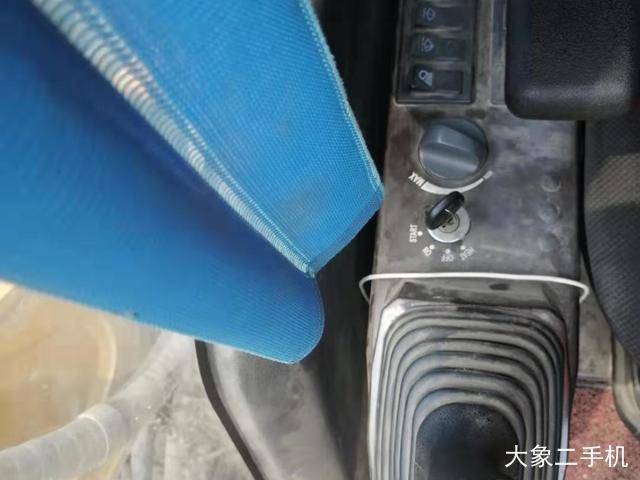 三一重工 SY135C 挖掘机