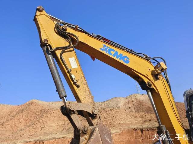 徐工 XE60 挖掘机