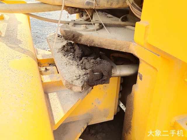 龙工 LG523A6 压路机