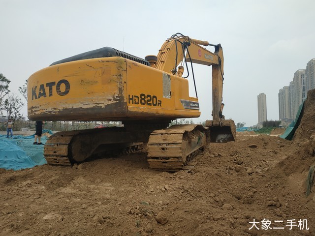 加藤 HD820R 挖掘机