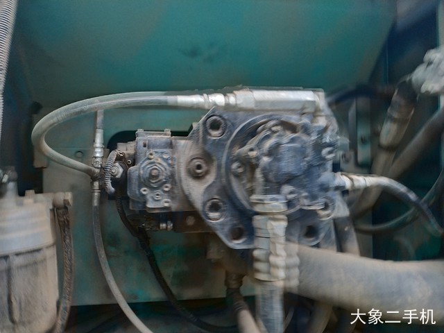 神钢 SK350LC-8 挖掘机