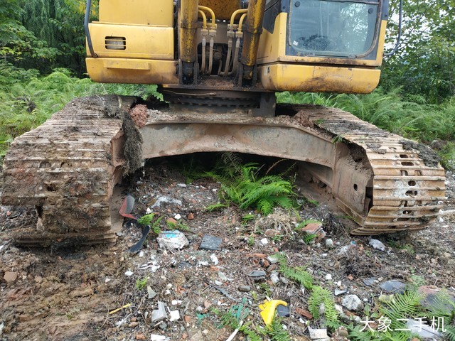 小松 PC220-7 挖掘机