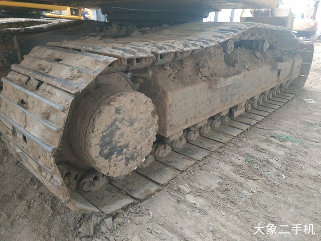 小松 PC220-8M0 挖掘机