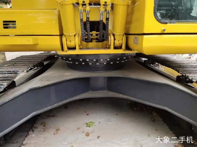 中联重科 ZE260E 挖掘机