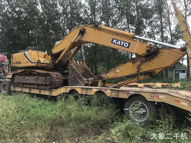 加藤 HD1023III 挖掘机