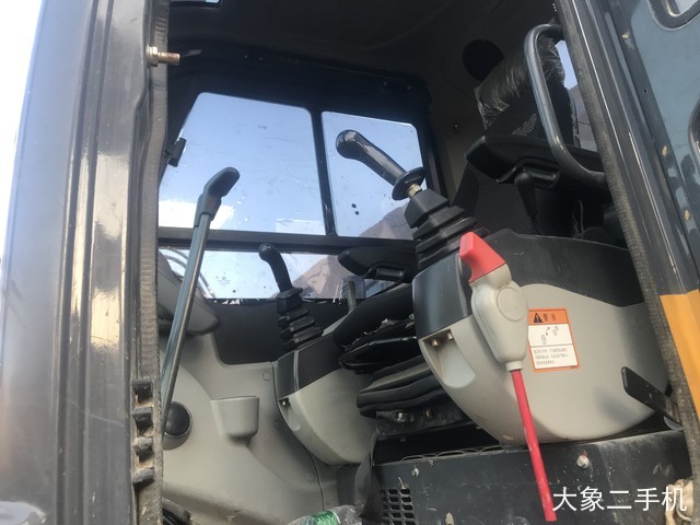 徐工 XE60CA 挖掘机