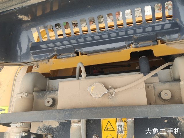 徐工 XE135B 挖掘机