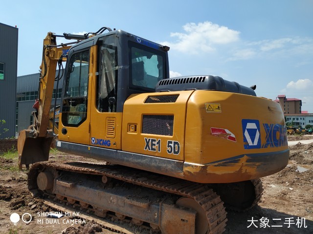 徐工 XE135D 挖掘机