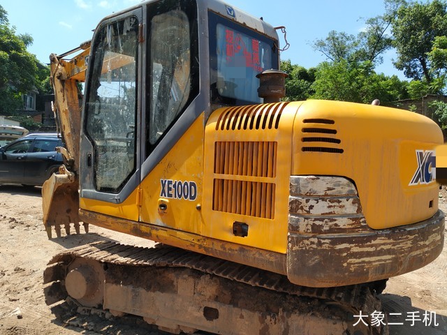 徐工 XE80 挖掘机