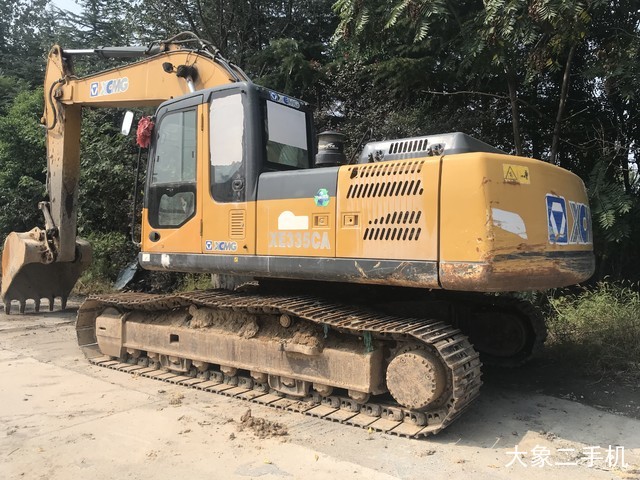 徐工 XE265C 挖掘机