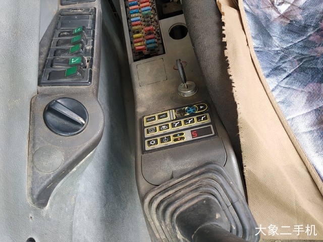 沃尔沃 EC360BLC 挖掘机