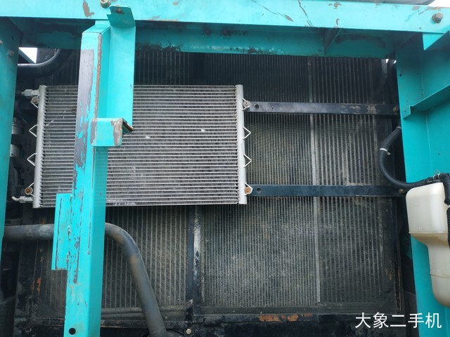 神钢 SK350LC-8 挖掘机