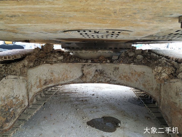 徐工 XE370D 挖掘机