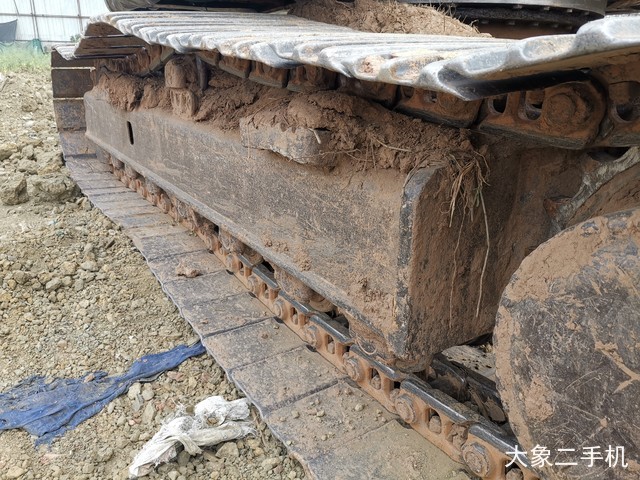 现代 R130W-5 挖掘机