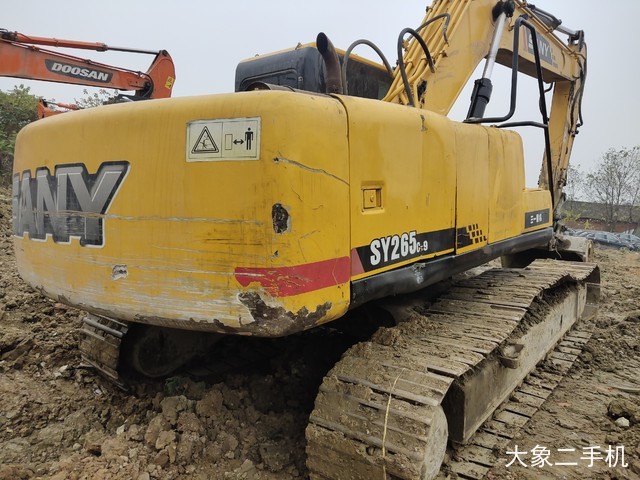 三一重工 SY235C-8S 挖掘机