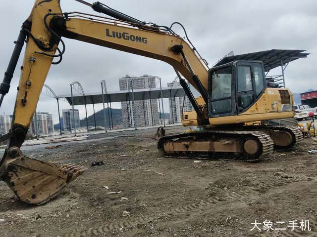 柳工 CLG920E 挖掘机