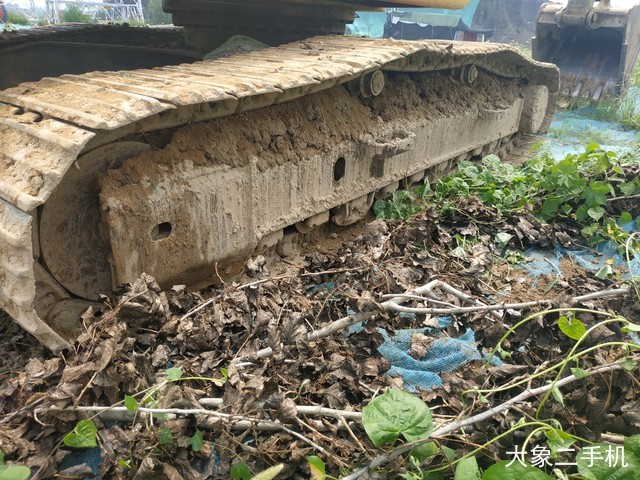 小松 PC240LC-8 挖掘机