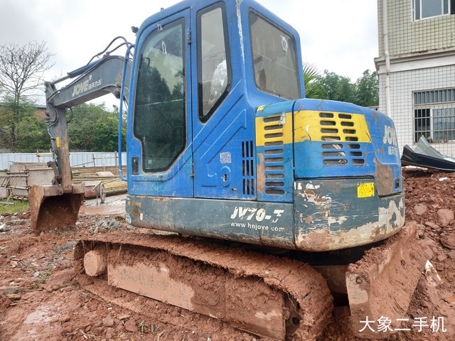 恒天九五 JV70-7 挖掘机