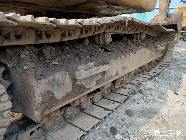 卡特彼勒 323D2L 挖掘机